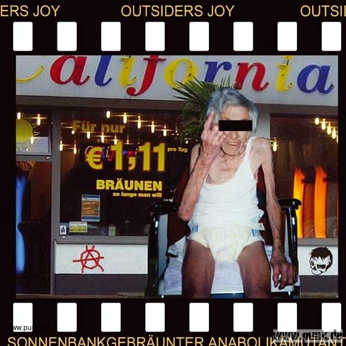 Outsiders Joy: Sonnenbankgebräunter Anabolikamutant-CD