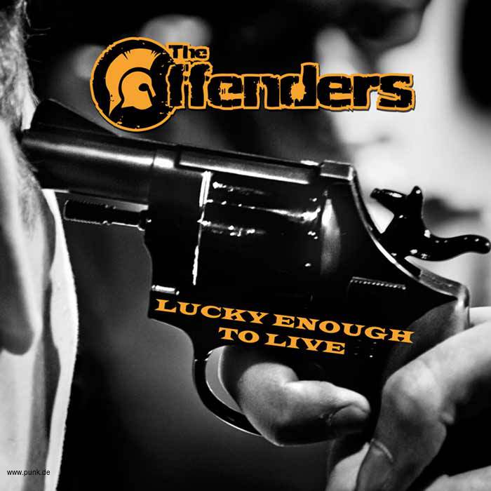 THE OFFENDERS: LUCKY ENOUGH TO LIVE-CD
